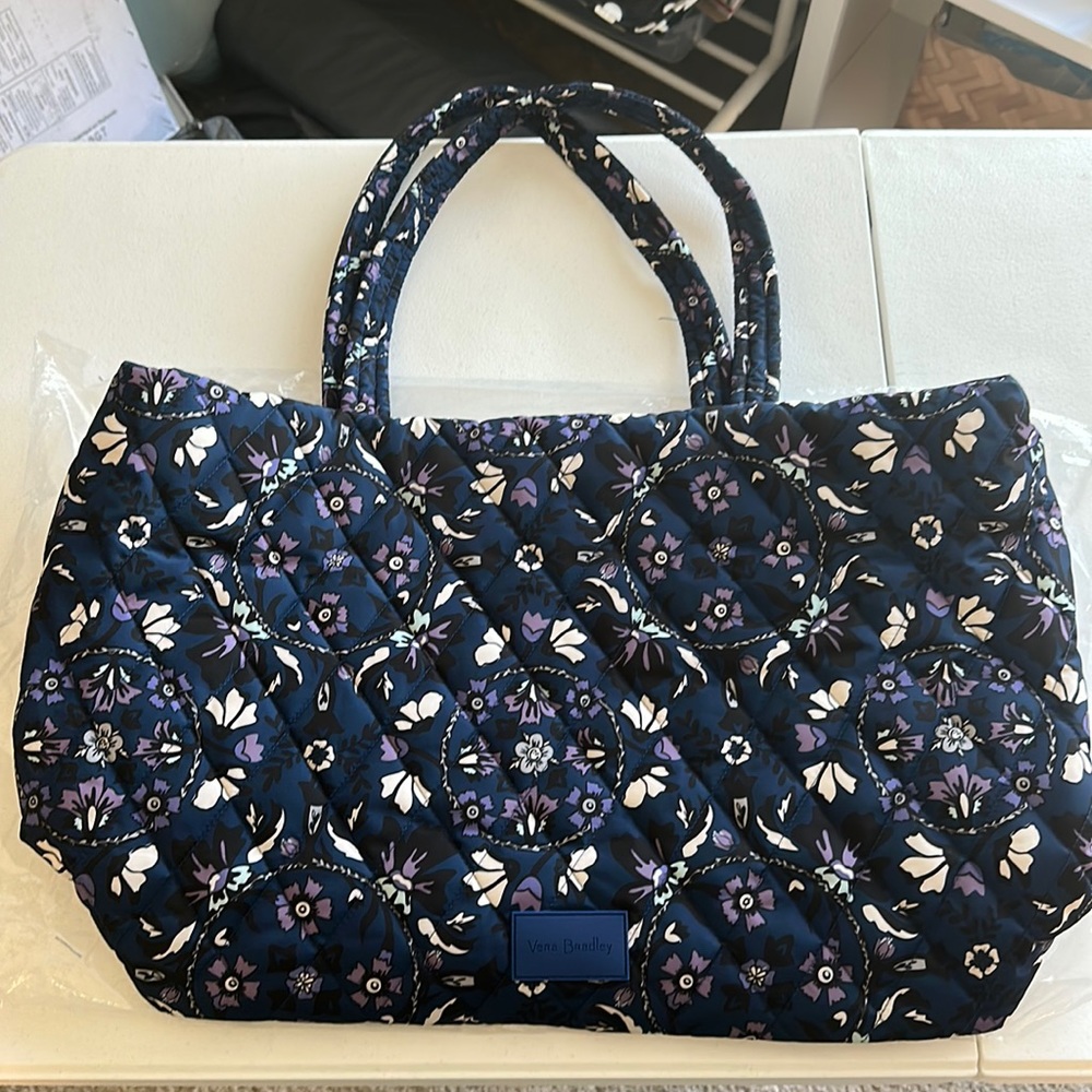 Vera Bradley Tote & Cosmetic bag